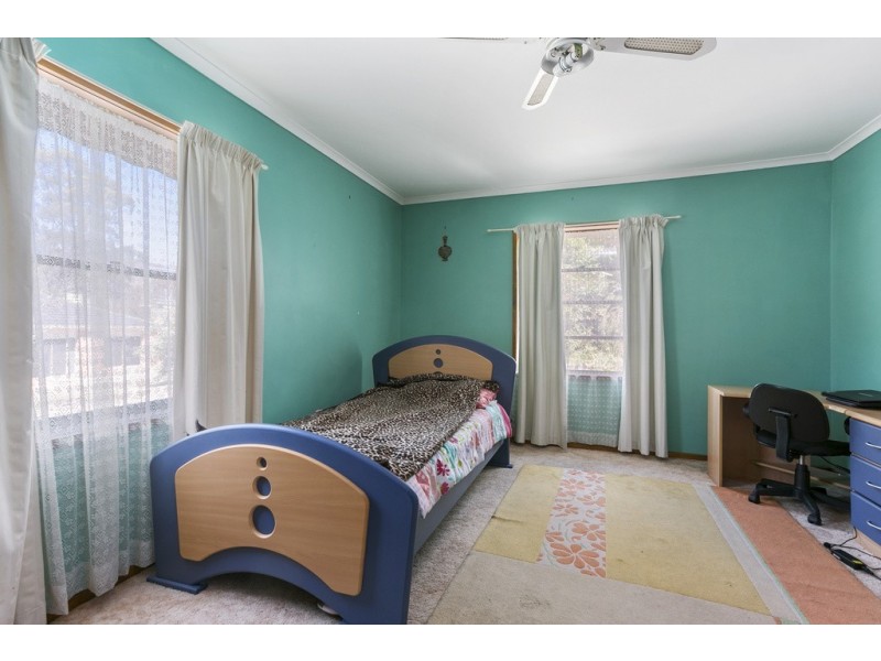 2/8 Sharon Street, Flora Hill VIC 3550