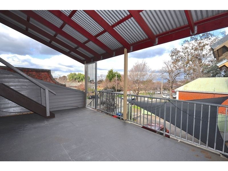 2/225 Barnard Street, Bendigo VIC 3550