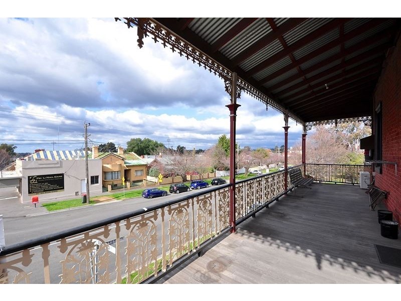 2/225 Barnard Street, Bendigo VIC 3550