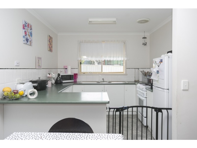 1 Gledhill Rise, Kangaroo Flat VIC 3555