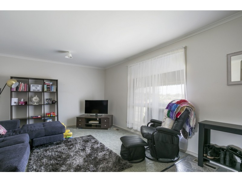 1 Gledhill Rise, Kangaroo Flat VIC 3555