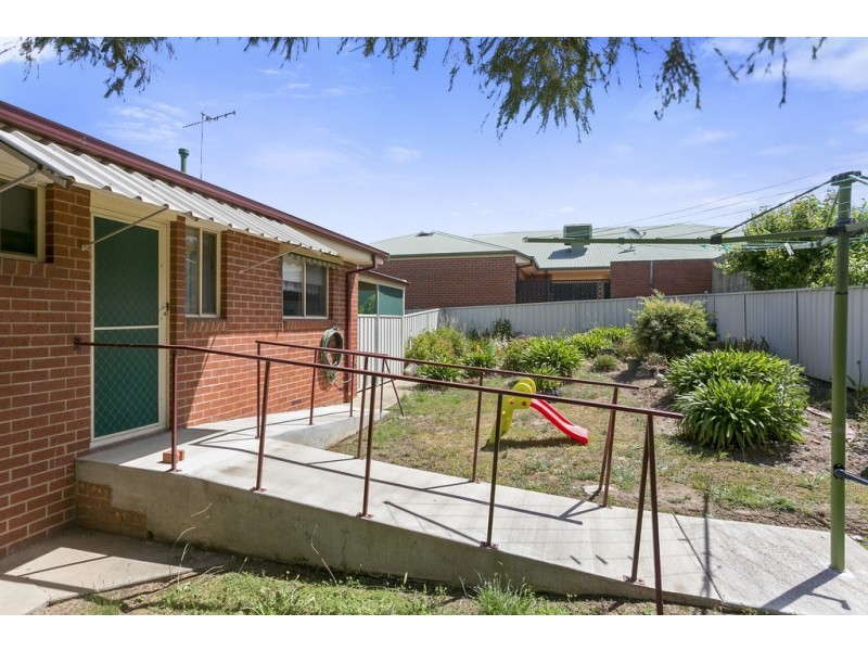1 Gledhill Rise, Kangaroo Flat VIC 3555