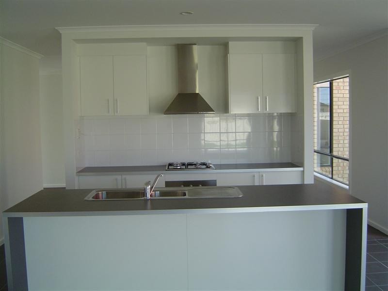 23 Greenview Circuit, Epsom VIC 3551