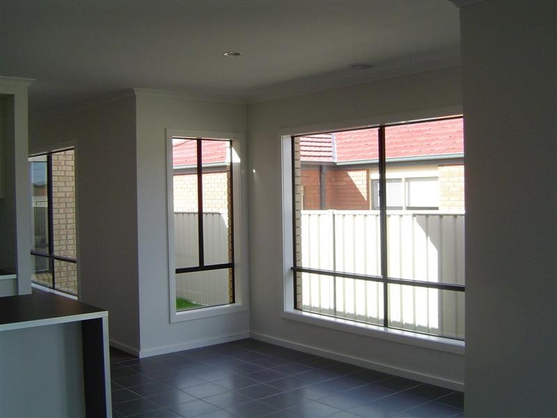 23 Greenview Circuit, Epsom VIC 3551