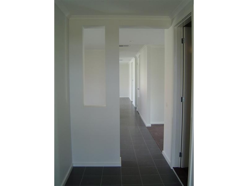 23 Greenview Circuit, Epsom VIC 3551