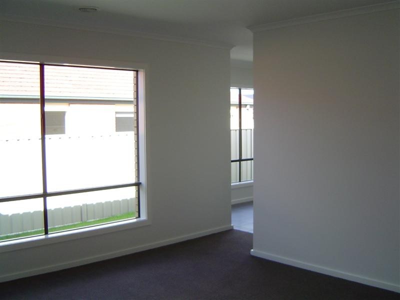 23 Greenview Circuit, Epsom VIC 3551