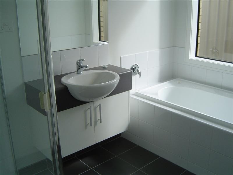 23 Greenview Circuit, Epsom VIC 3551