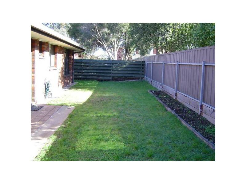 6/29 Glencoe Street, Kennington VIC 3550