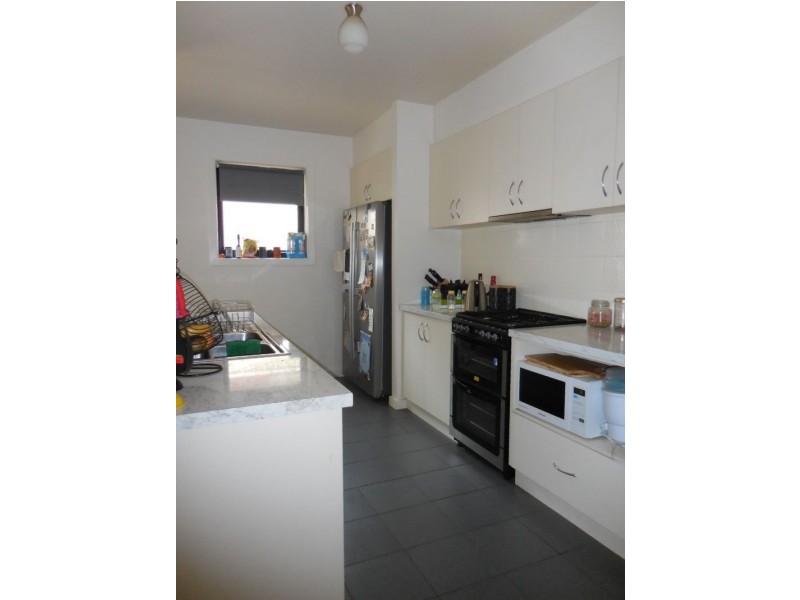 1/74 Bannister Street, North Bendigo VIC 3550