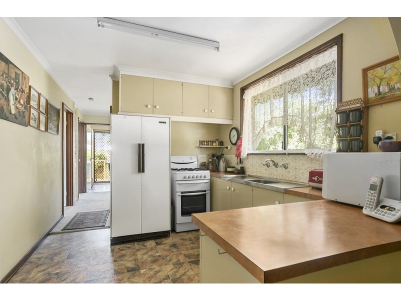 103 Neale Street, Flora Hill VIC 3550