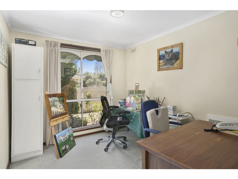 103 Neale Street, Flora Hill VIC 3550