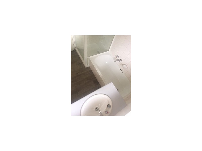 15 Churchill Avenue, Flora Hill VIC 3550