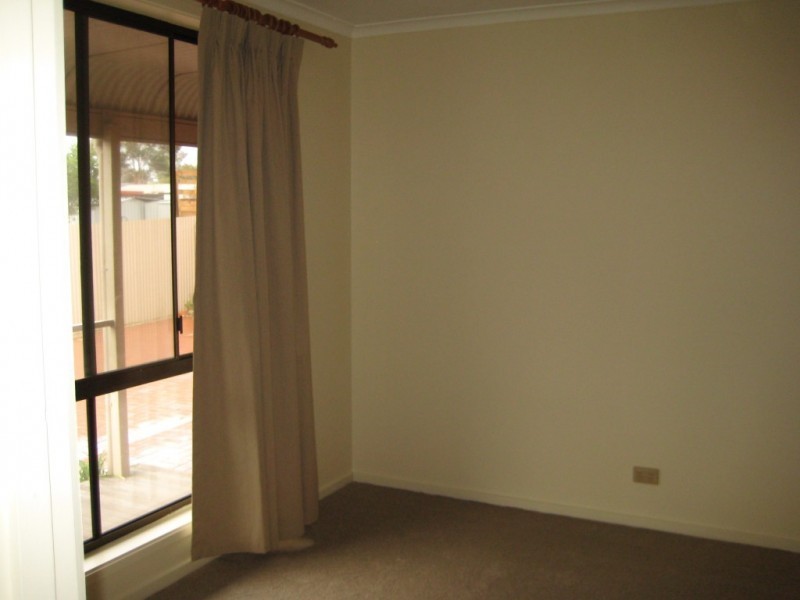 1/10 Pearce Street, California Gully VIC 3556