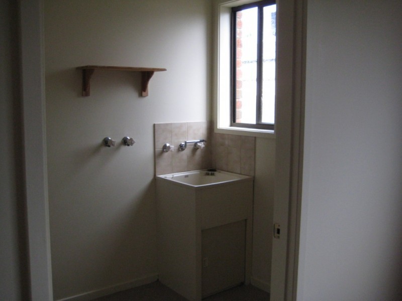 1/10 Pearce Street, California Gully VIC 3556