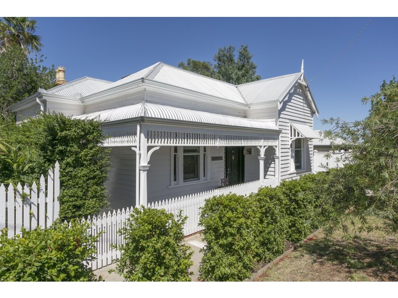 67 Peg Leg Road, Eaglehawk VIC 3556