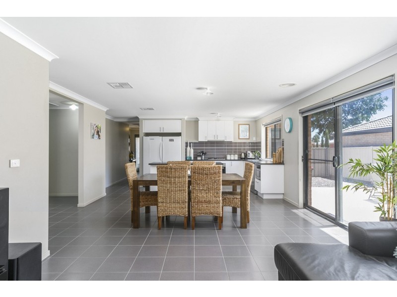 28 Elandra Drive, Epsom VIC 3551