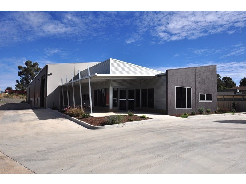 2/65-67 Holdsworth Road, North Bendigo VIC 3550