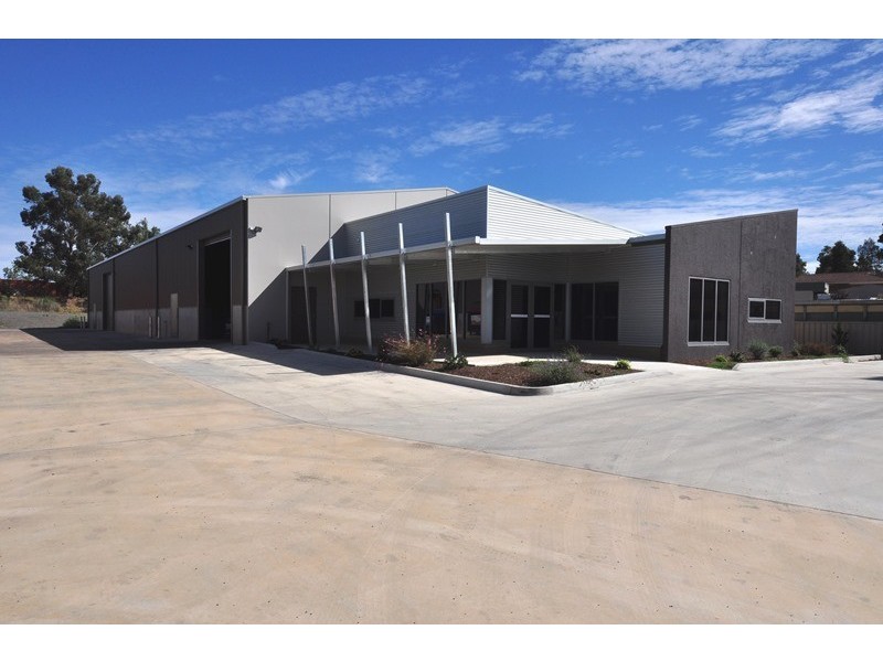 2/65-67 Holdsworth Road, North Bendigo VIC 3550