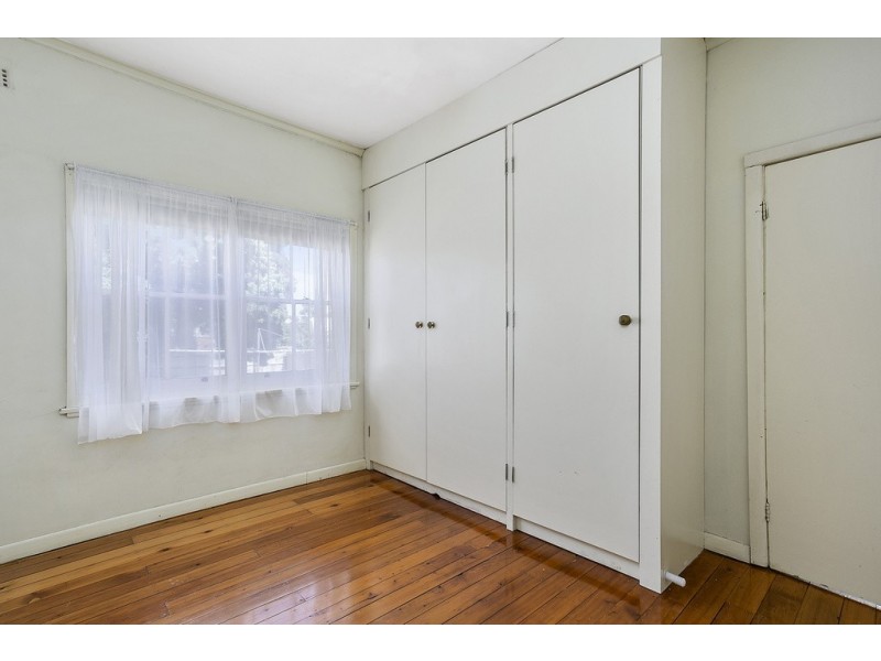 17 Churchill Avenue, Flora Hill VIC 3550