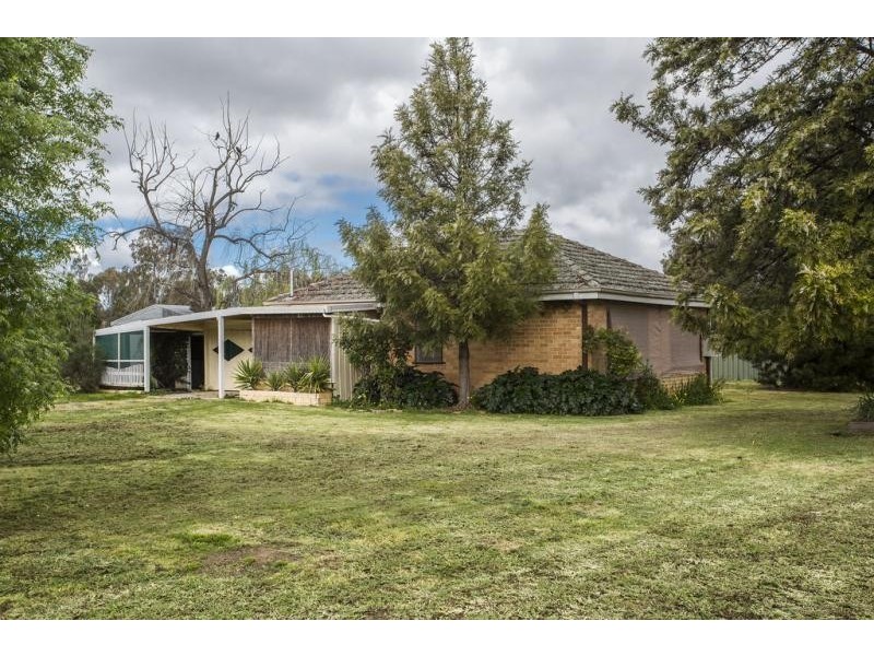 44-46 Kennewell Street, White Hills VIC 3550