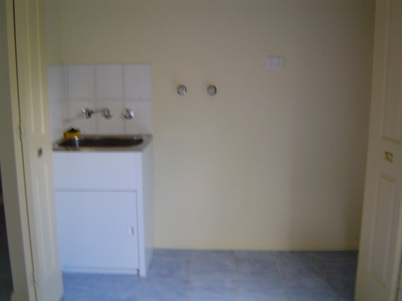 3/10 Malcolm Street, Quarry Hill VIC 3550