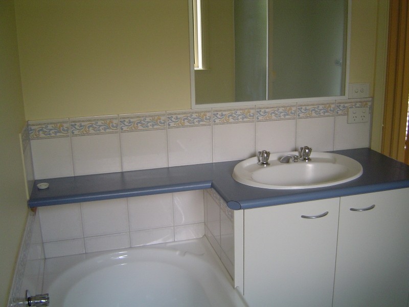 3/10 Malcolm Street, Quarry Hill VIC 3550