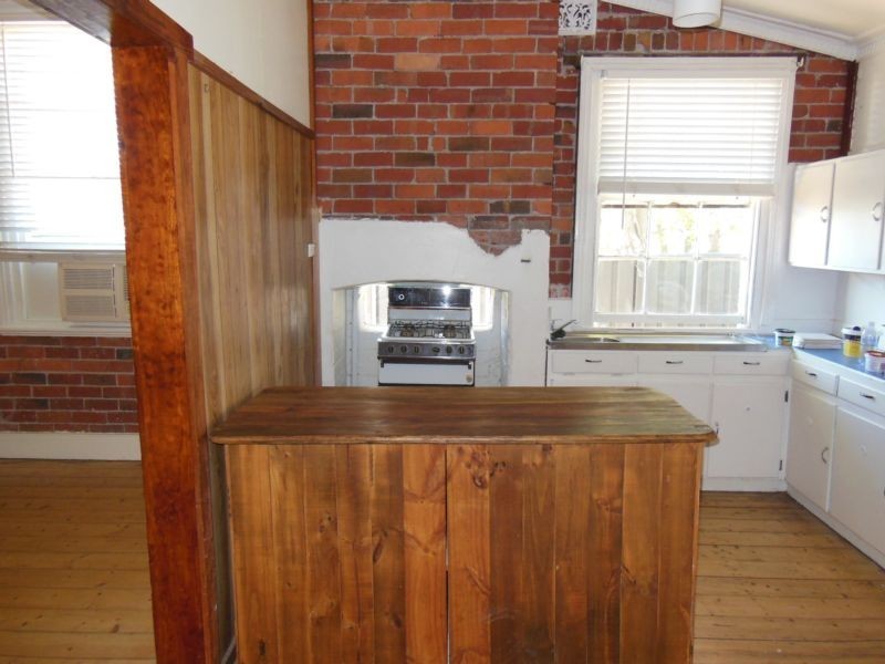 13 Bright Street, Quarry Hill VIC 3550