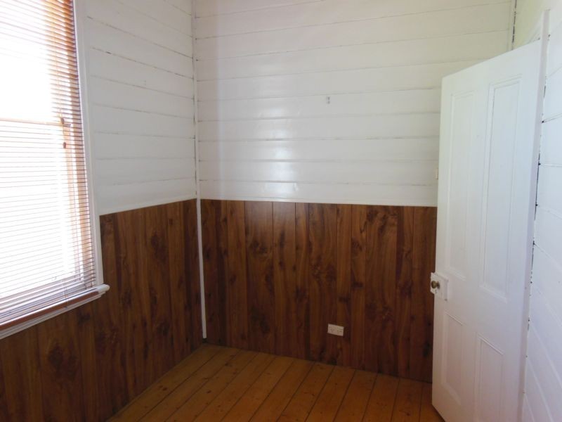 13 Bright Street, Quarry Hill VIC 3550