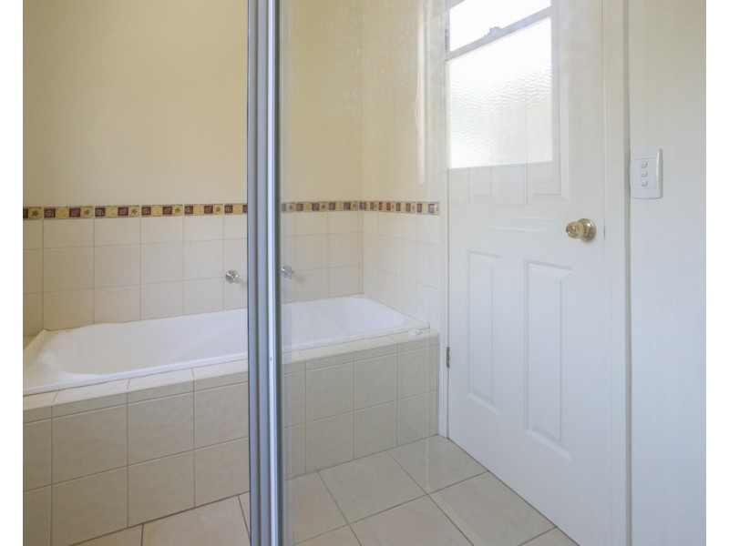 43 Reginald Street, Quarry Hill VIC 3550