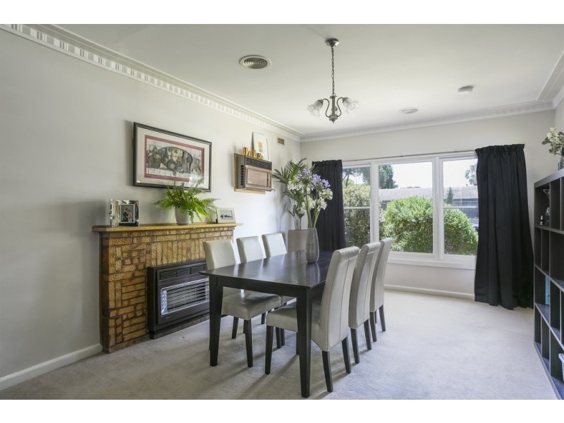 27 Cahill Street, White Hills VIC 3550