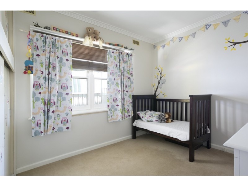 27 Cahill Street, White Hills VIC 3550