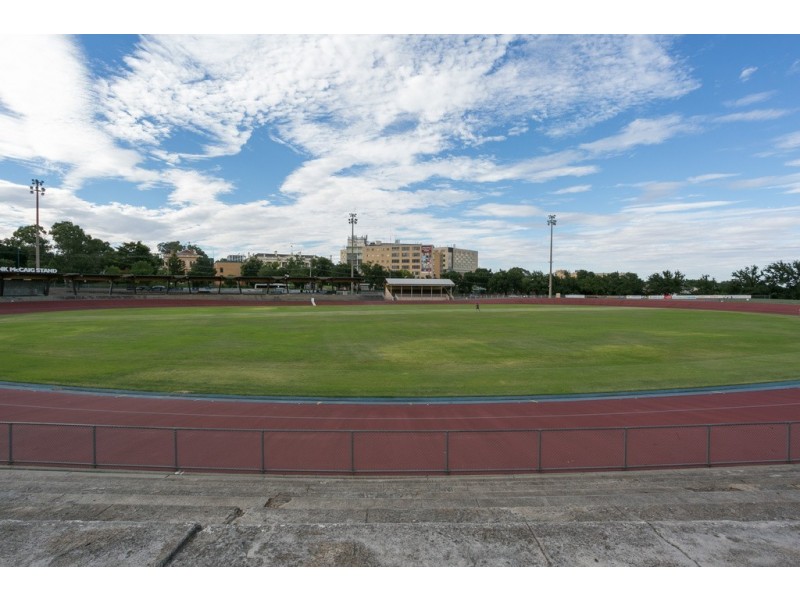 27 Cahill Street, White Hills VIC 3550