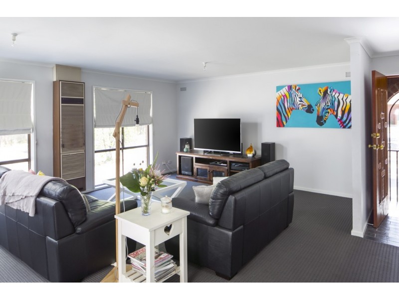 31 Autumn Gully Road, Spring Gully VIC 3550