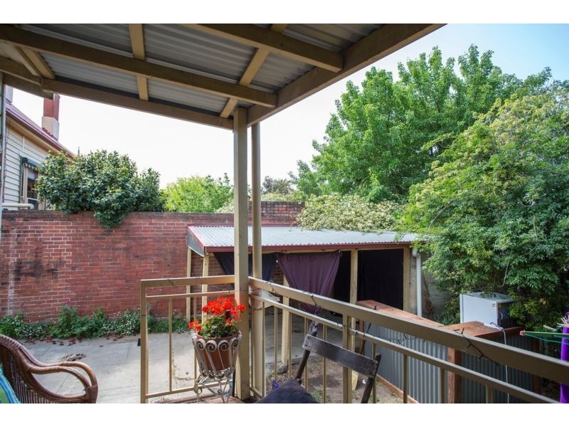 11 Echuca Street, Quarry Hill VIC 3550