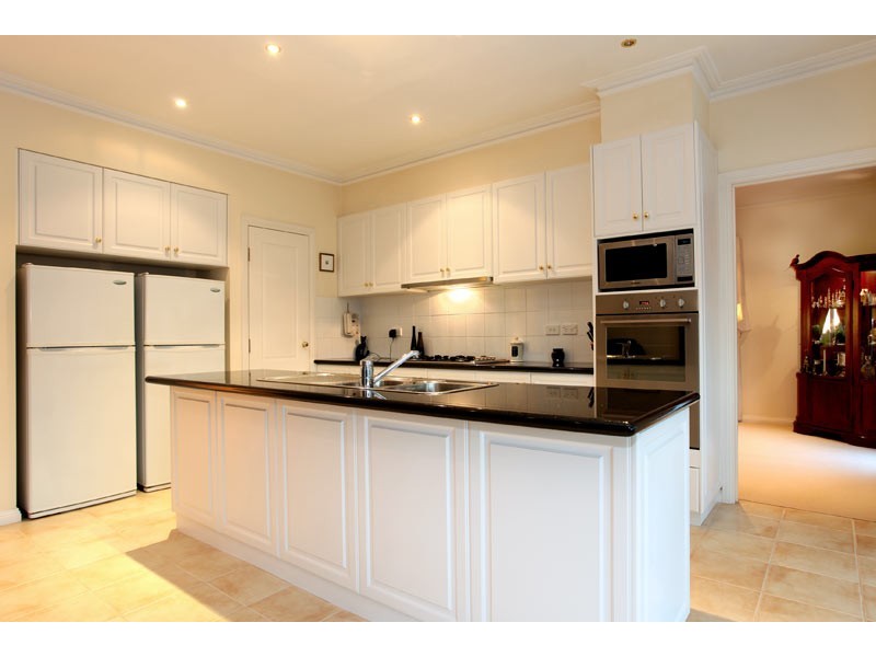 20 Weatherby Dr., Strathdale VIC 3550