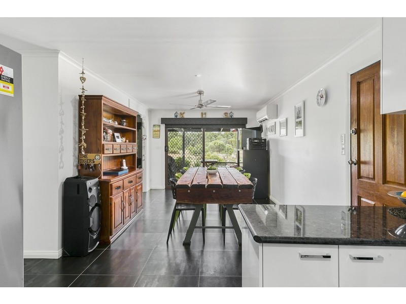 5 McCormacks Road, Eaglehawk VIC 3556