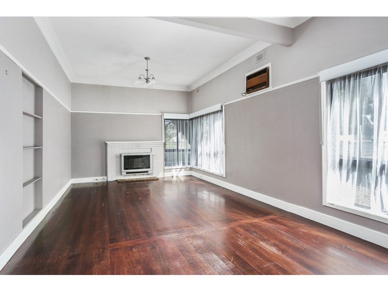 79 Mackenzie Street West, Golden Square VIC 3555
