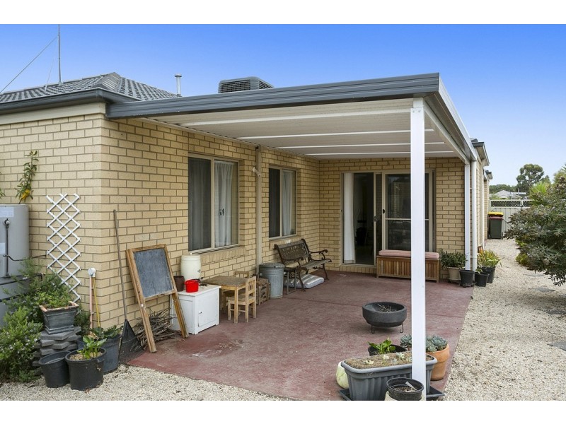 17 Blackwattle Avenue, Epsom VIC 3551