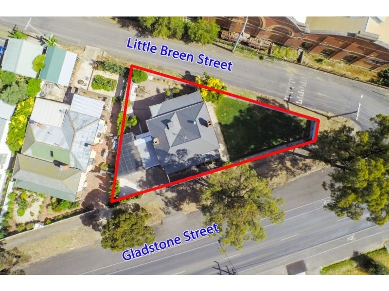 70 Gladstone Street, Quarry Hill VIC 3550
