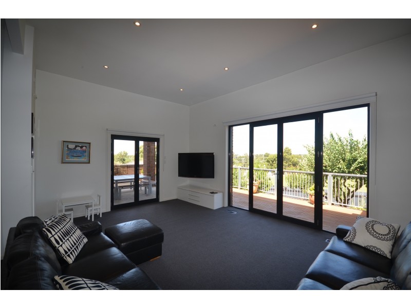 2 Ingleton St, North Bendigo VIC 3550