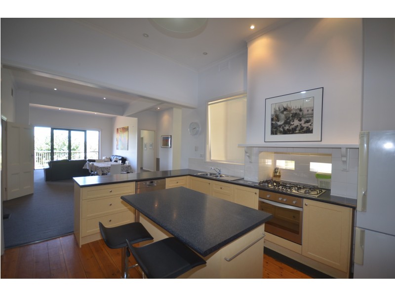 2 Ingleton St, North Bendigo VIC 3550