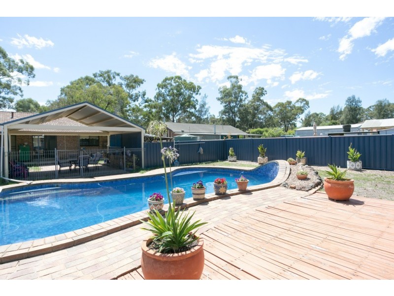 50 Golfcourse Road, Ascot VIC 3551