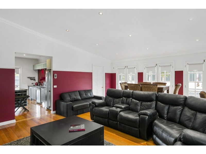 33 Pallett Street, Golden Square VIC 3555