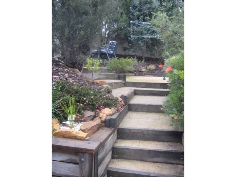 6 Barney Street, North Bendigo VIC 3550