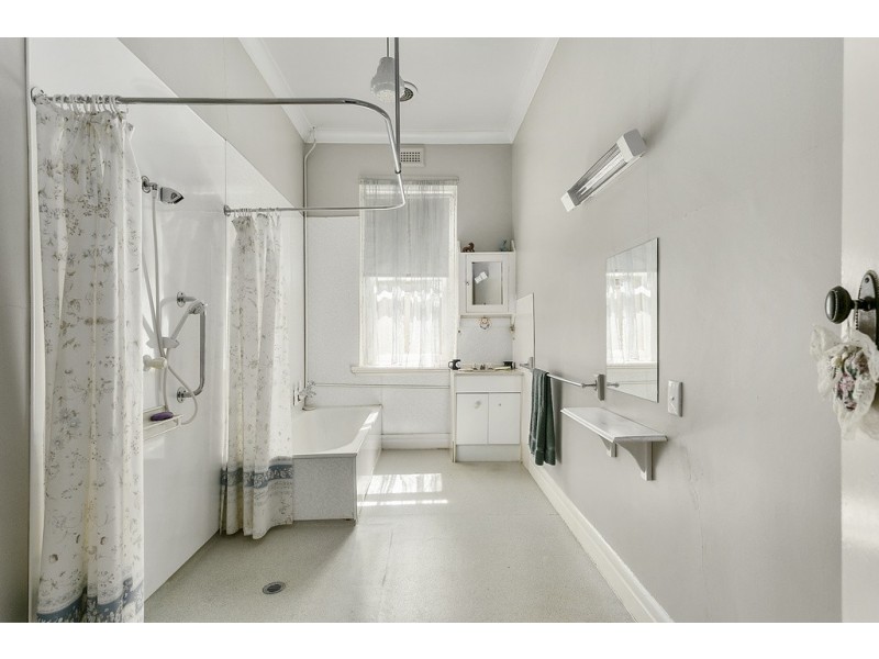 84 Rowan Street, Bendigo VIC 3550