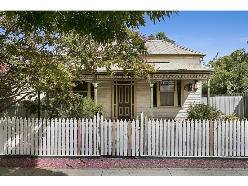 10 Somerville Street, Flora Hill VIC 3550