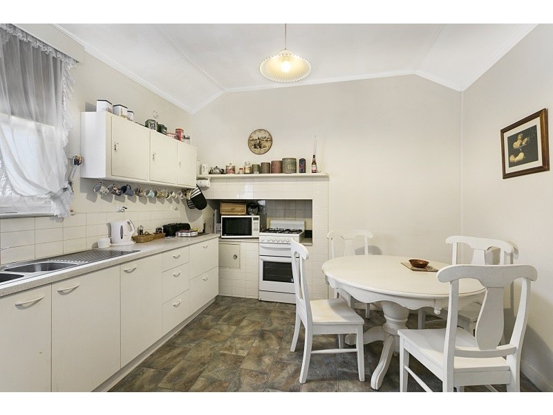10 Somerville Street, Flora Hill VIC 3550