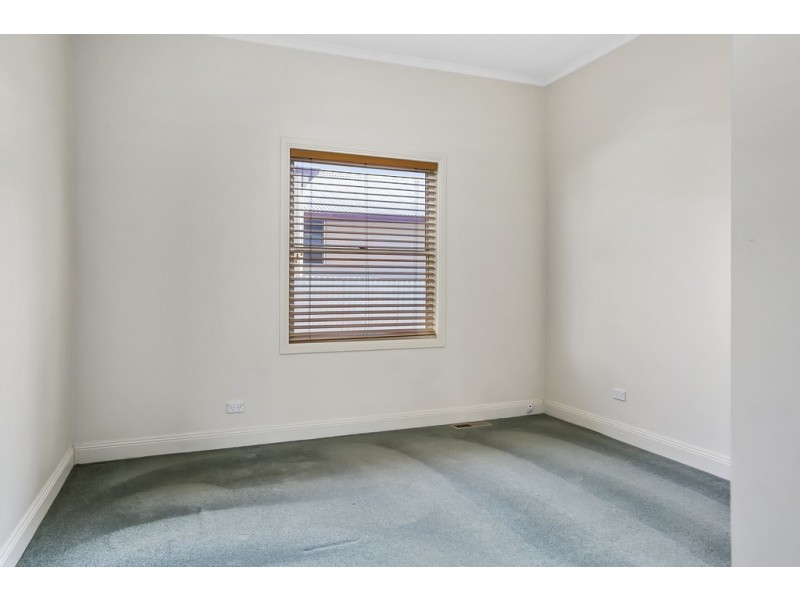43 Reginald Street, Quarry Hill VIC 3550