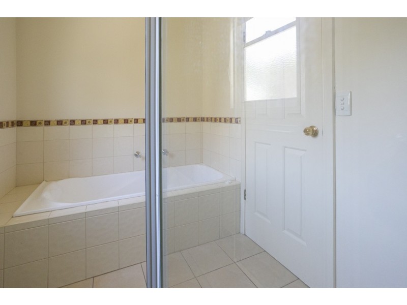 43 Reginald Street, Quarry Hill VIC 3550