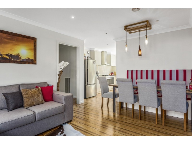 3/22 Chapel St, Kangaroo Flat VIC 3555